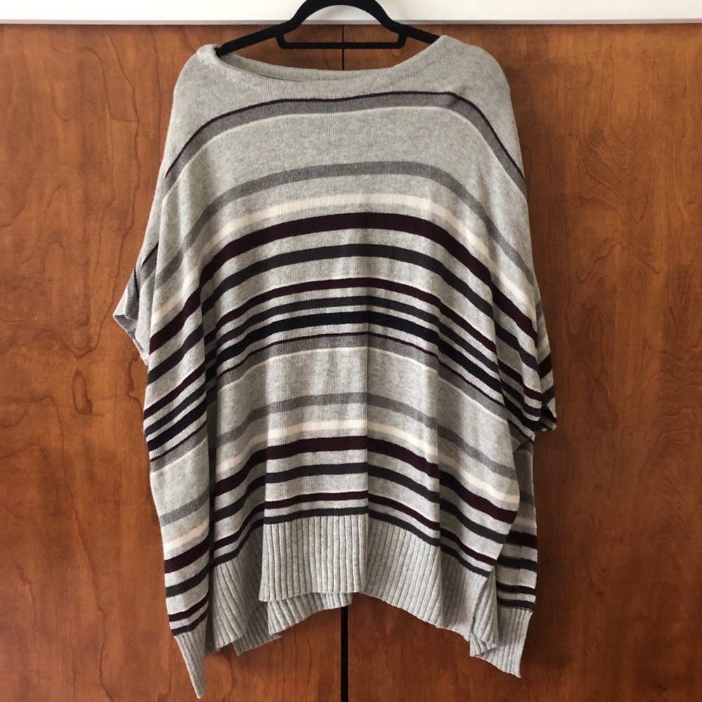 LOFT maroon/grey poncho - Picture 1 of 4